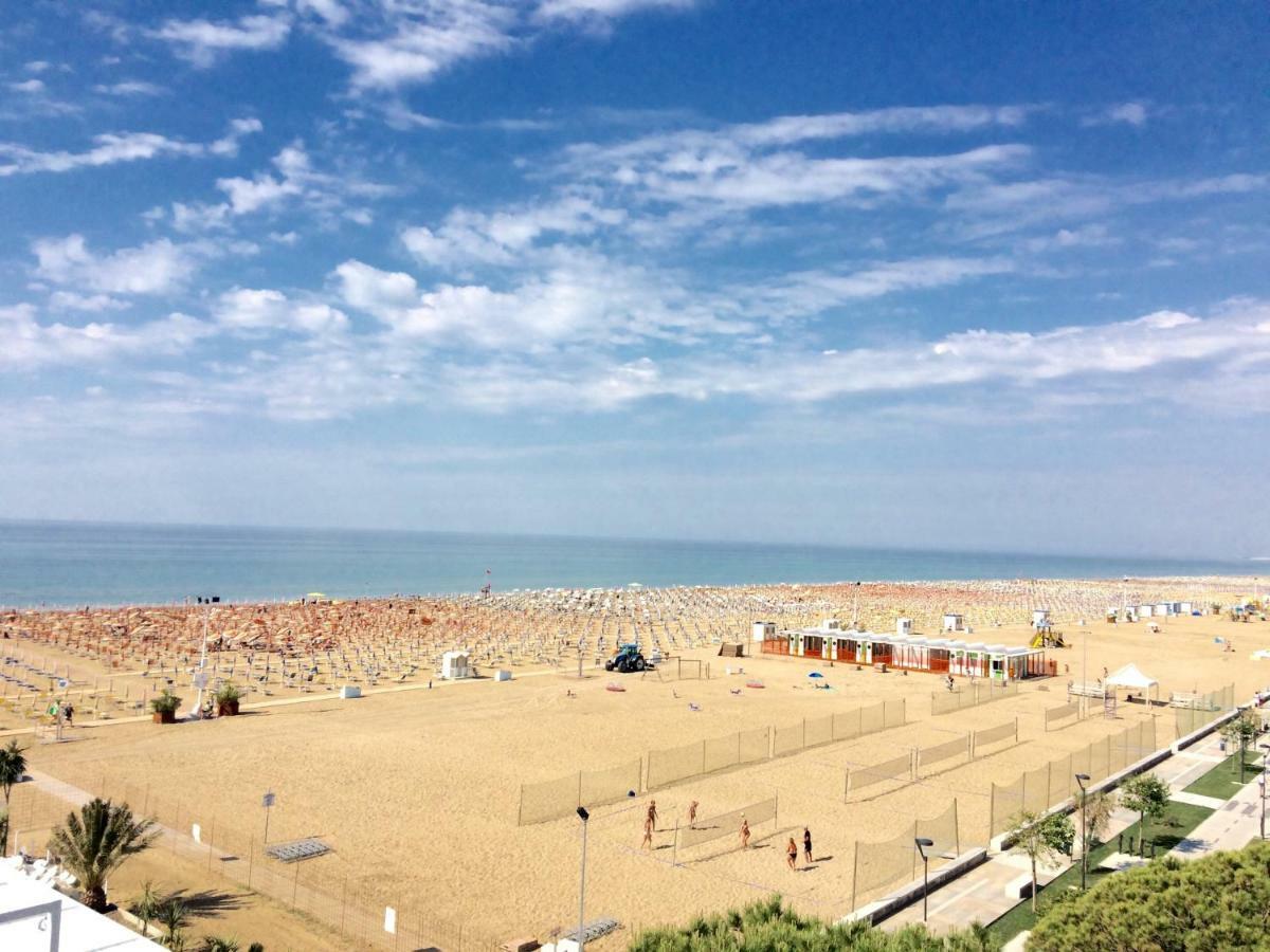 Girasole - Appartamenti Bibione Extérieur photo
